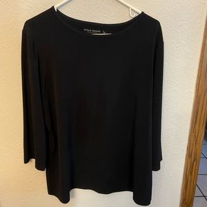 Susan Graver black top